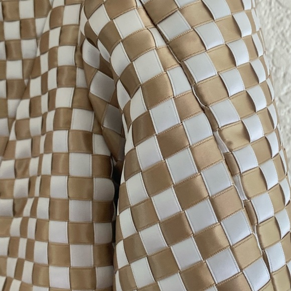 Liz Claiborne Tan and White Bomber Jacket with Quilted Design - Picture 9 of 9